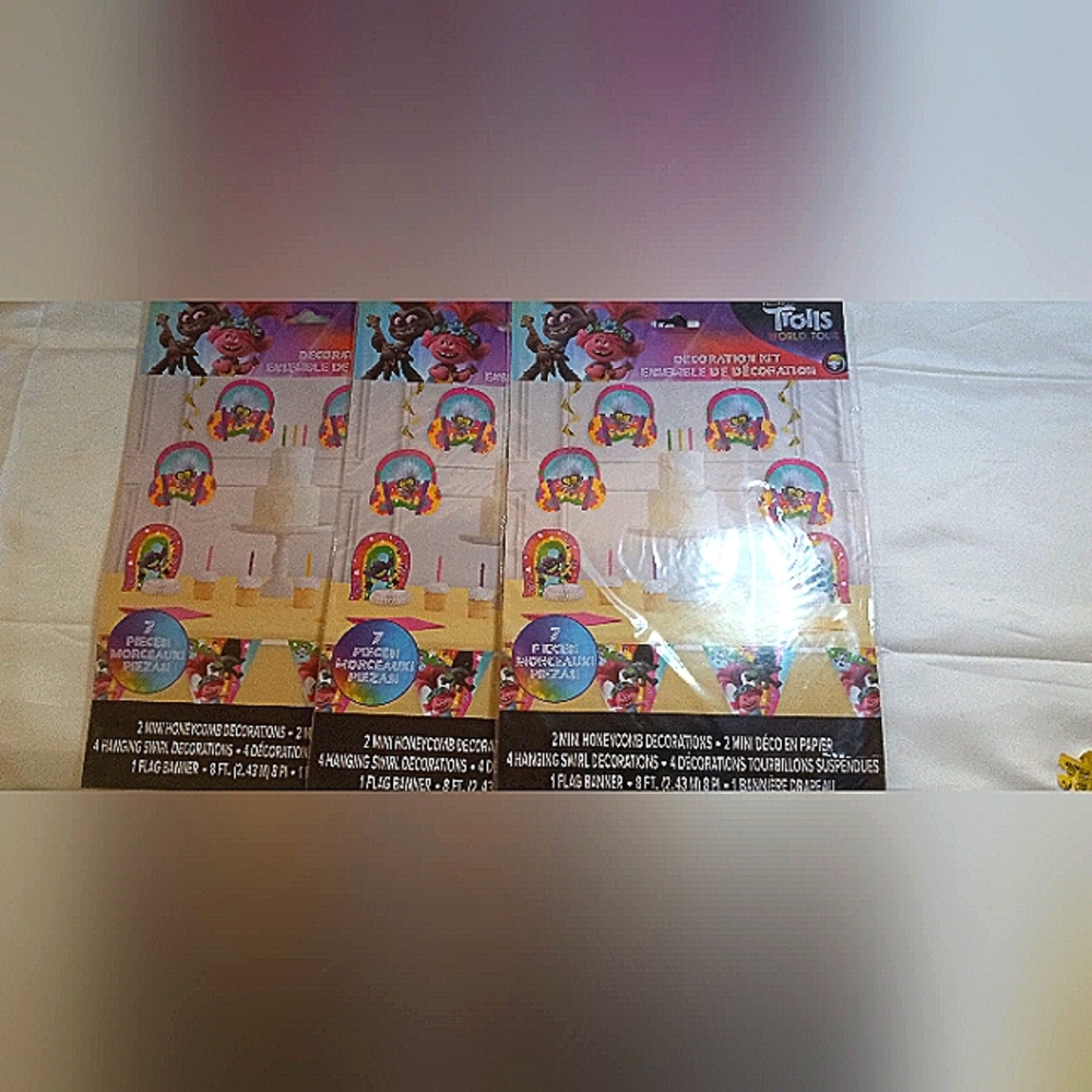 3 Trolls decoration kit